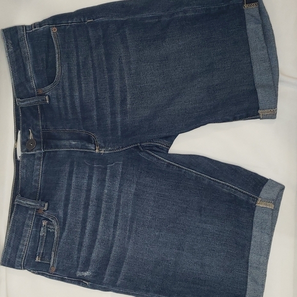 PAIGE Jax Knee Distressed Denim Jean Shorts Bermuda Rolled Cuff - Picture 1 of 7